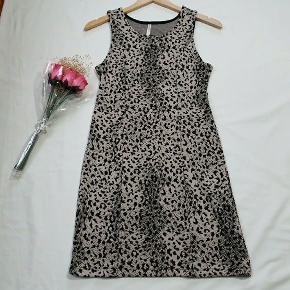 VTG Audrey 3+1
 Cheetah Print Bodycon Mini Dress - Picture 9 of 10